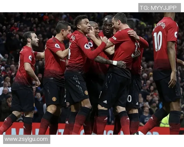 英超激战:曼联大胜皇马三球完胜补时进球引爆全场激情 英超激战:曼联大胜皇马三球完胜补时进球引爆全场激情