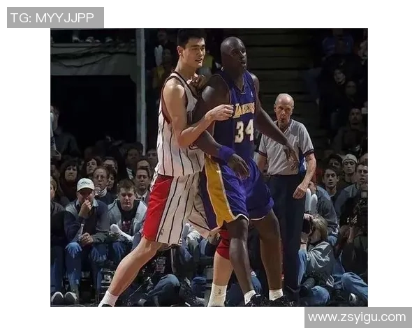 老大与姚明的巅峰对决谁将成为篮球场上的传奇英雄