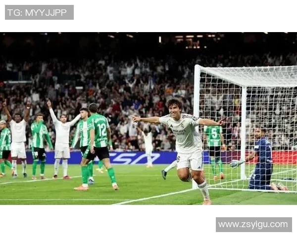 西甲激战皇马在点球大战中险胜多特蒙德全场沸腾