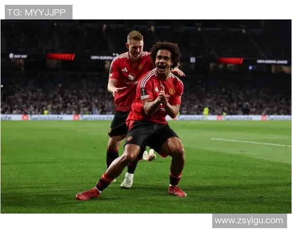 曼联与那不勒斯友谊赛战术解析:1-1平局背后的逆转精彩瞬间