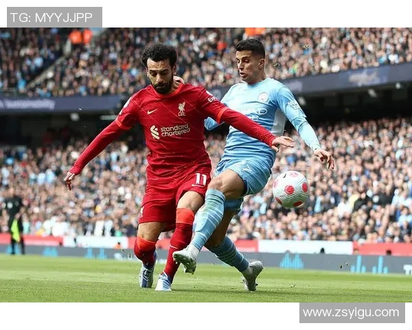 足总杯焦点战曼城与利物浦战平争议判罚引发全场热议